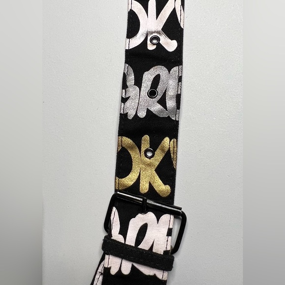 Robin Ruth Adjustable Shoulder Bag Great Smoky MTNS lined with snap closure - Picture 11 of 16